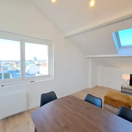 Apartament Saint-tropez, Lumineux Reims