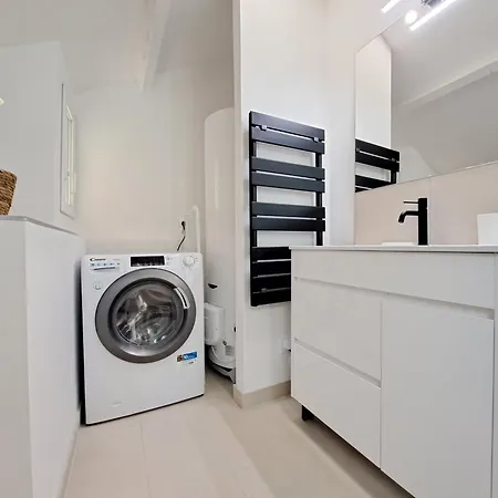 Saint-tropez, Lumineux Reims